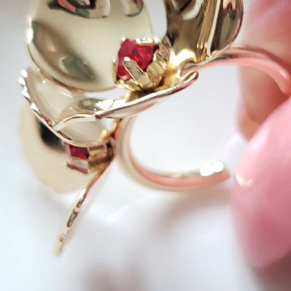 New! Zara Ruby Floreat Earrings - Picture 7 of 15